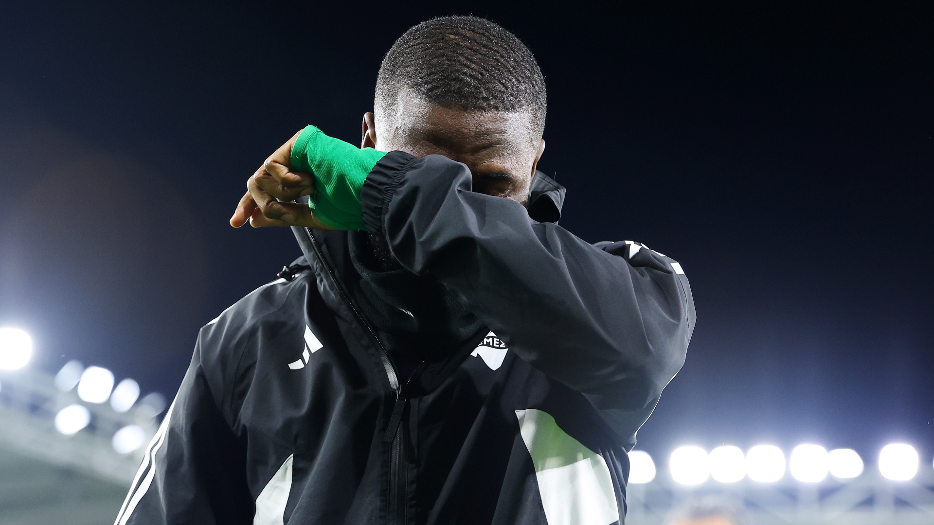 Τα δάκρυα του Μπαμπίκα