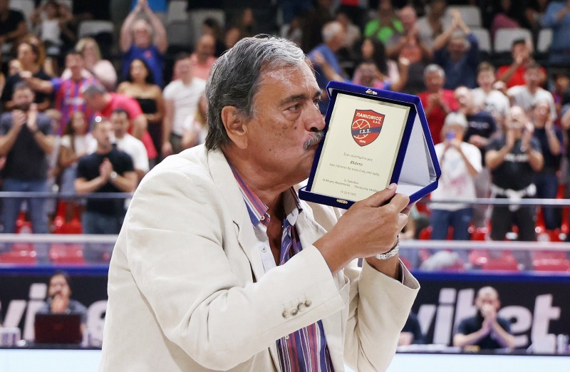 Από τη βράβευση του Τζούροβιτς