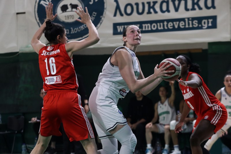 Η Τσβίτκοβιτς του Παναθηναϊκού κόντρα στον Ολυμπιακό