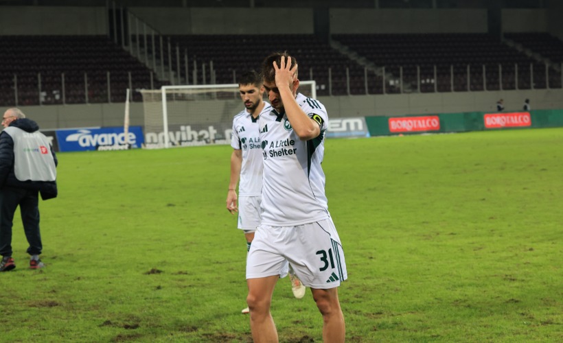 <script id="25c45ba6715e4208b3a8d83982487393">(new Image()).src = 'https://capi.connatix.com/tr/si?token=5898f29a-d777-426b-9f12-b631c0d9d1b5&cid=802bc865-afca-472a-8b42-6b7ce9fd58ba'; cnx.cmd.push(function() { cnx({ playerId: "5898f29a-d777-426b-9f12-b631c0d9d1b5", mediaId: "b446ca02-b83c-432f-9160-b5f73ae82fa8" }).render("25c45ba6715e4208b3a8d83982487393"); });</script>