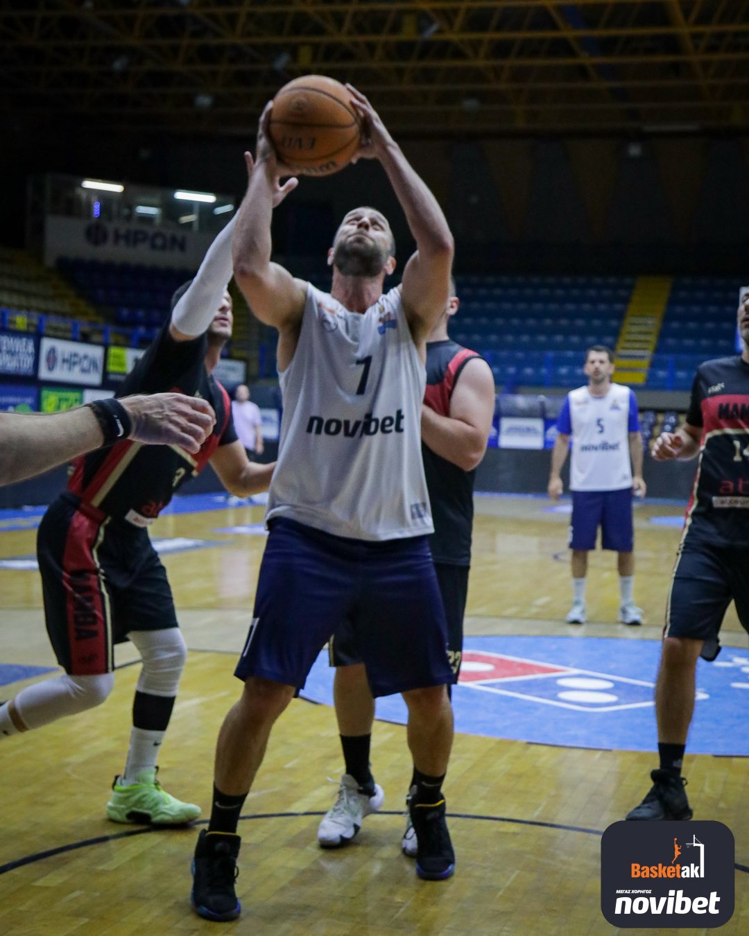 Από αγώνα για το basketaki