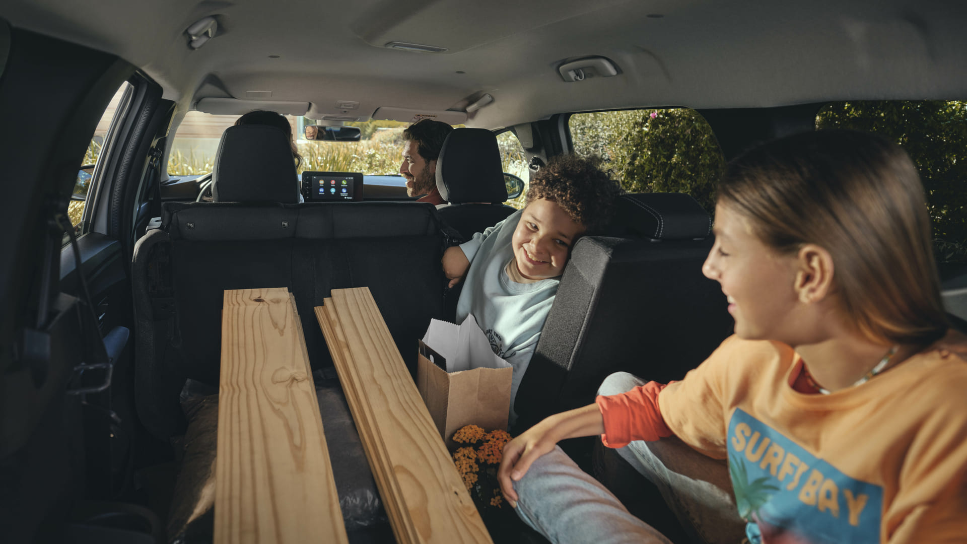 οικογενειακό αυτοκίνητο εσωτερικό