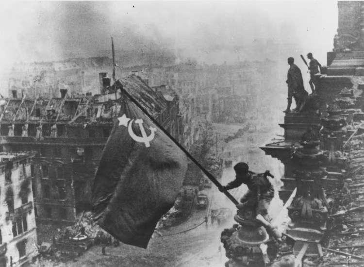 Η σημαία στο Ράιχσταγκ