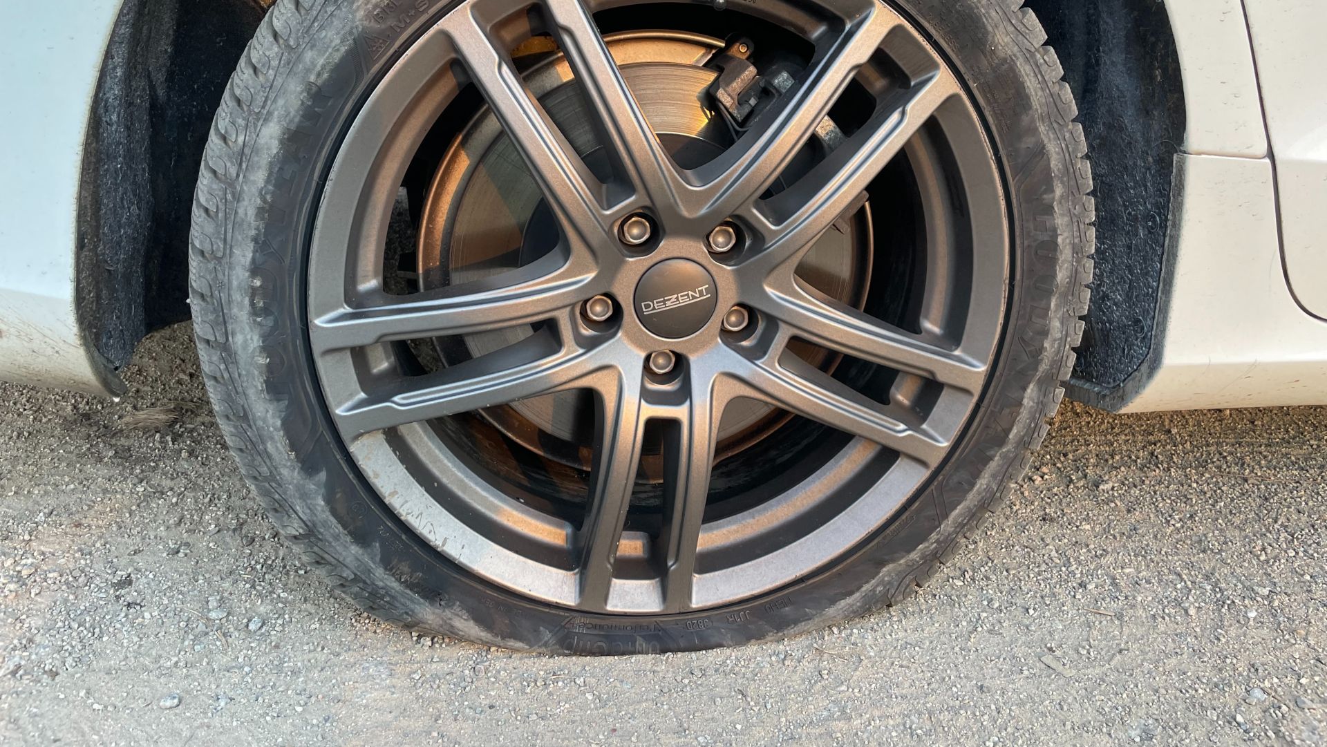 Σκασμένο λάστιχο