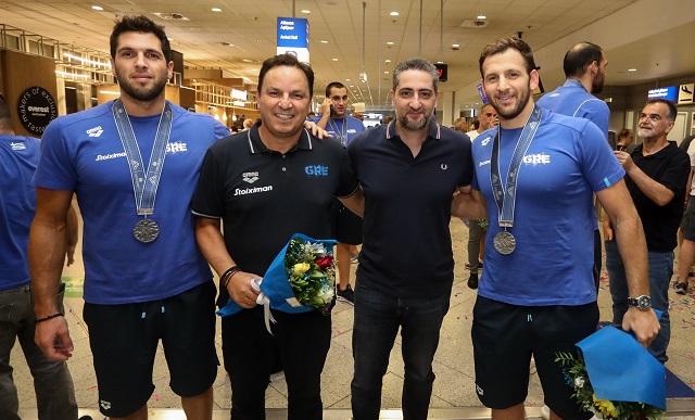 Οι Γιάννης Φουντούλης, Θοδωρής Βλάχος και Ντίνος Γενηδουνιάς