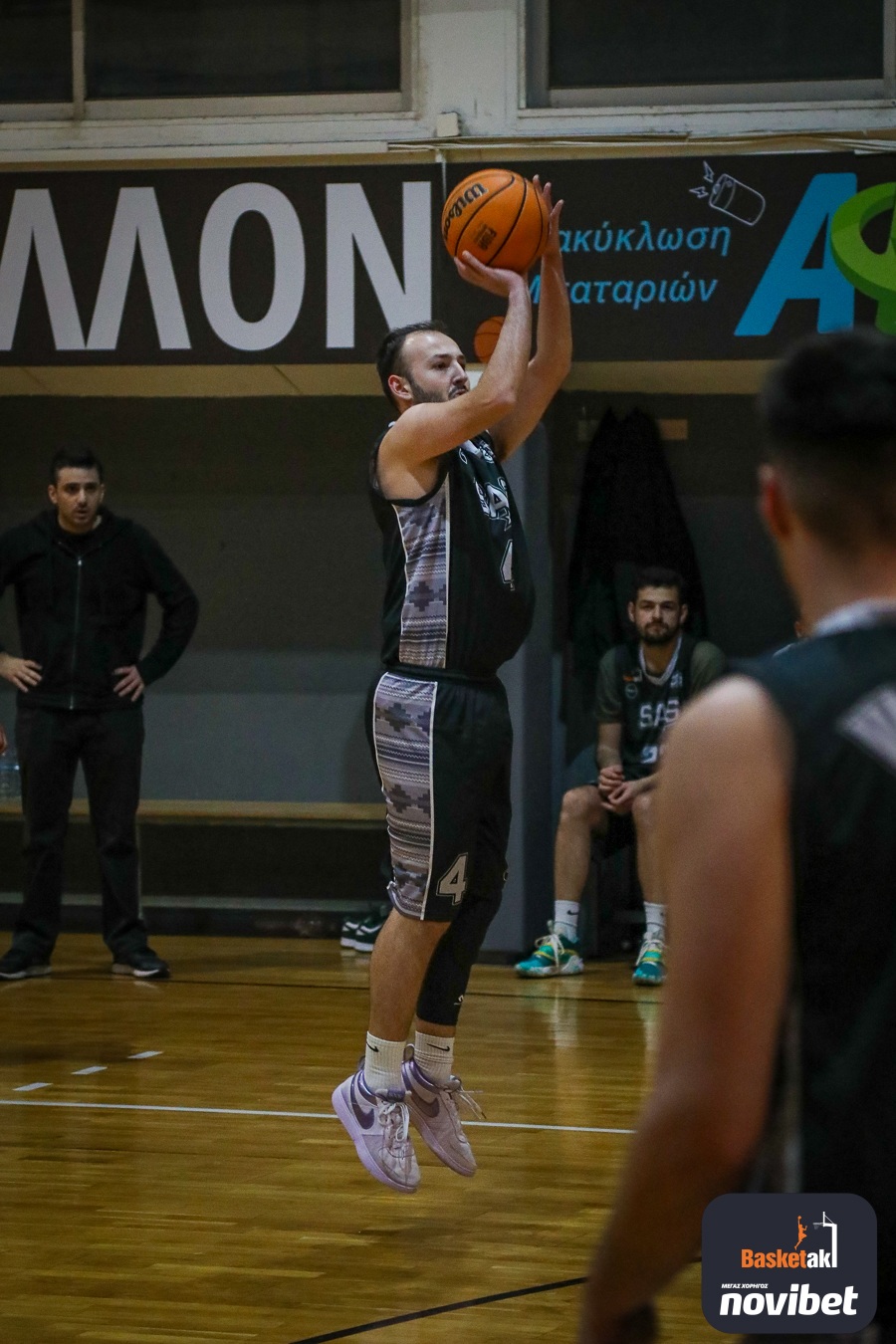 Από αγώνα για το basketaki