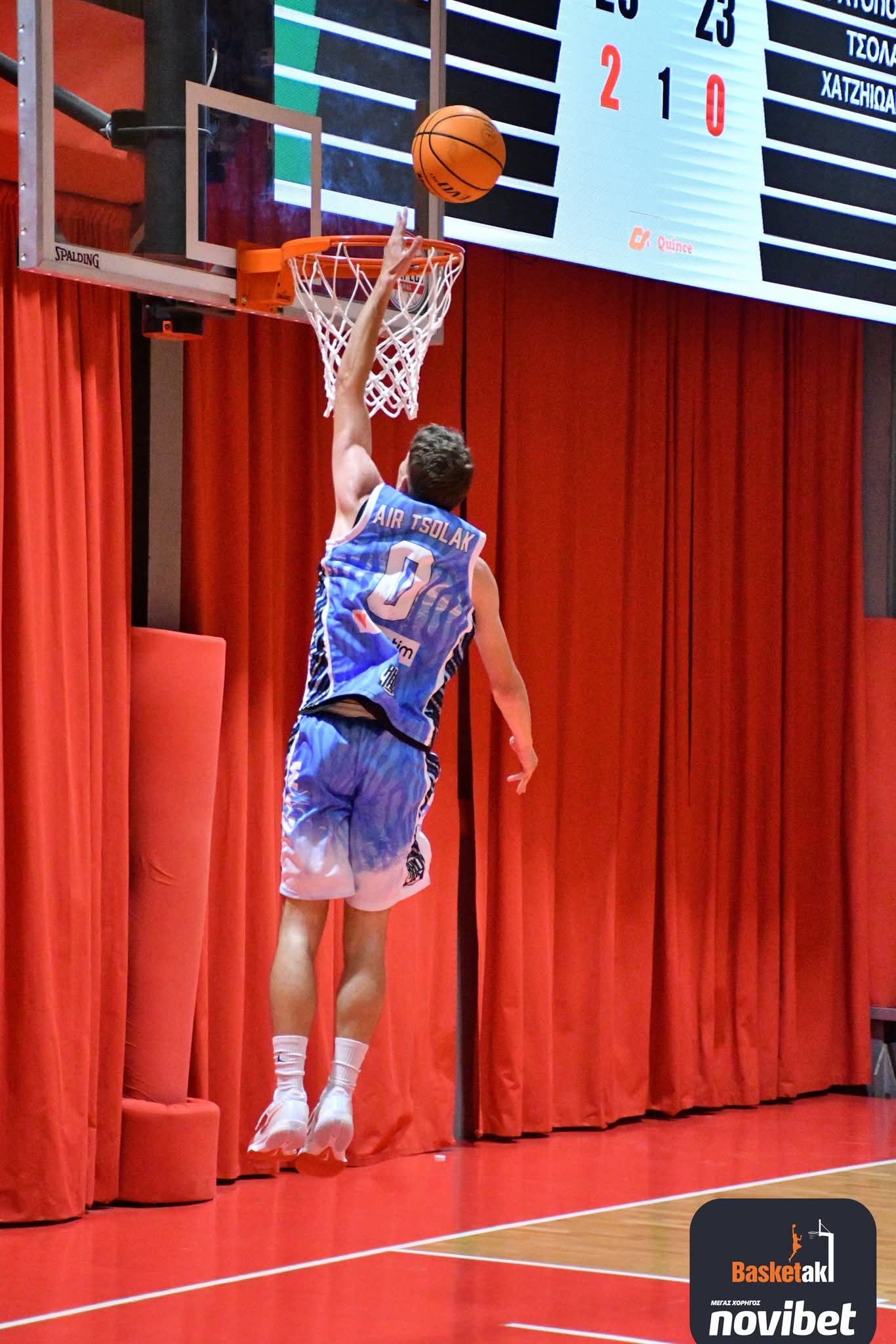 Από αγώνα για το basketaki