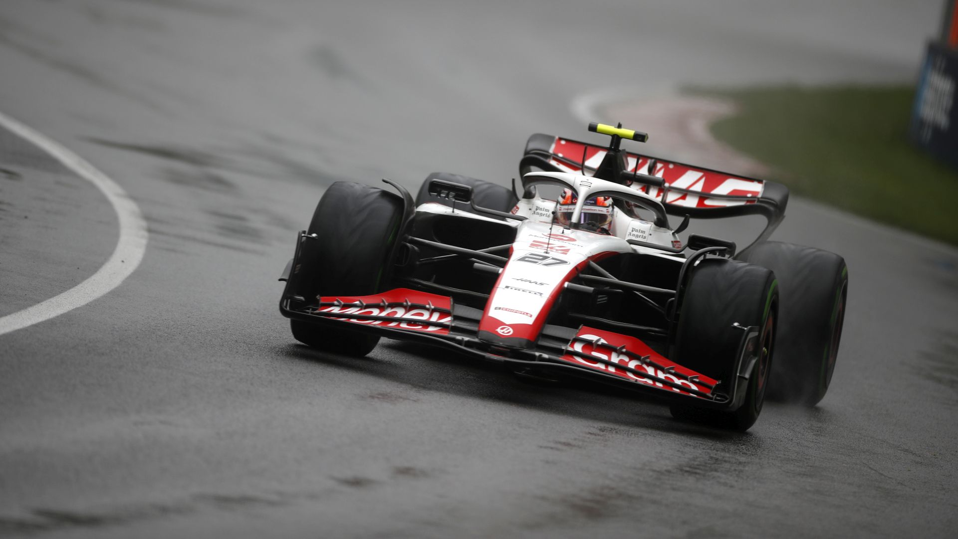 Ο Νίκο Χούλκενμπεργκ στον Καναδά