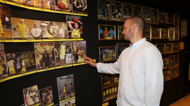 Ο Κάραϊτσιτς