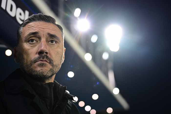 Ο Ντούσαν Κέρκεζ στον πάγκο του Ατρομήτου