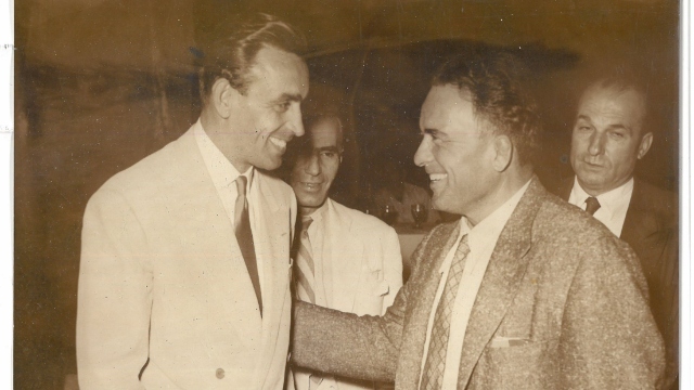 Ο Χάρης Λυμπερόπουλος