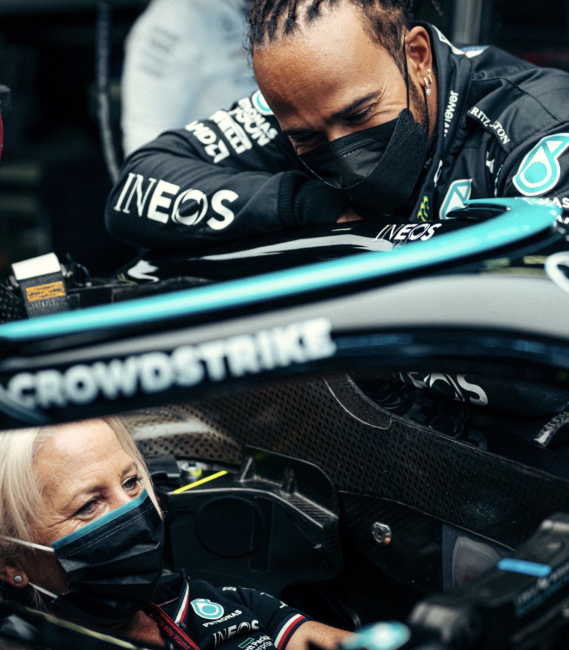 Λούις Χάμιλτον και Άντζελα Κάλεν