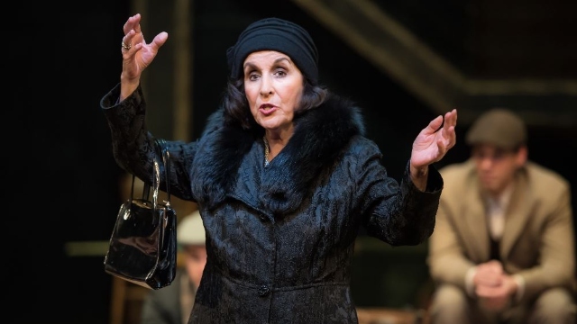 Η Νένα Μεντή