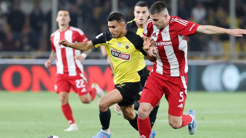 olympiacos_aek_intime