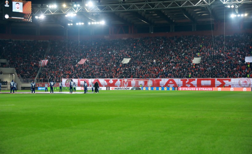 olympiacos_kosmos_intime 