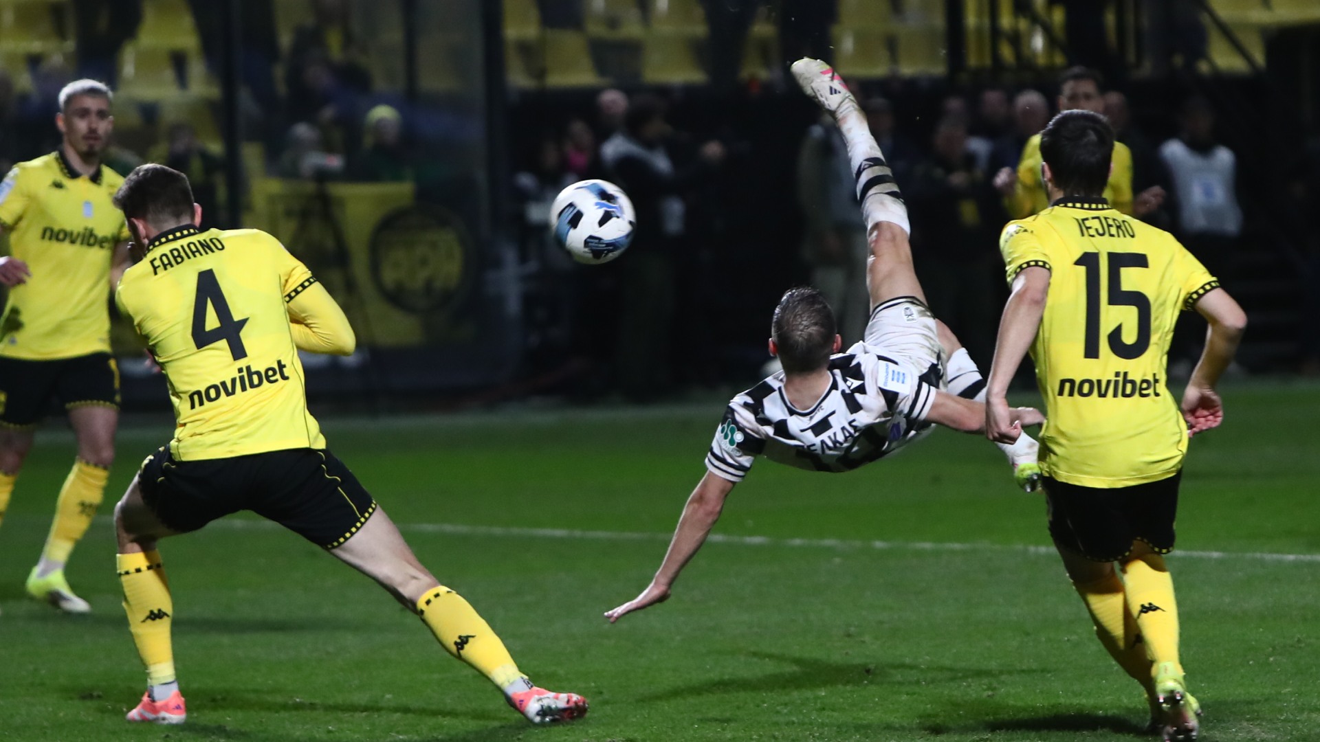 Ο Δημήτρης Πέλκας