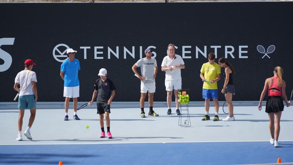 Γνωρίζοντας τα μυστικά της Piatti Tennis Center