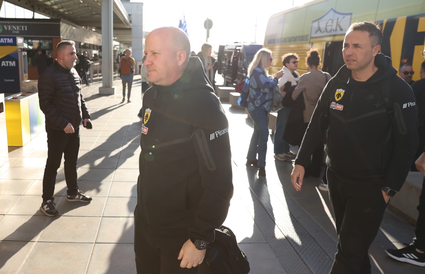 Η αναχώρηση της ΑΕΚ για Σέρρες