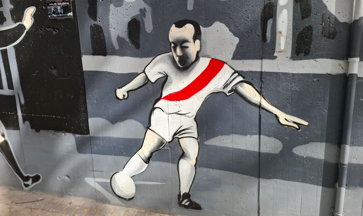Φελίνες