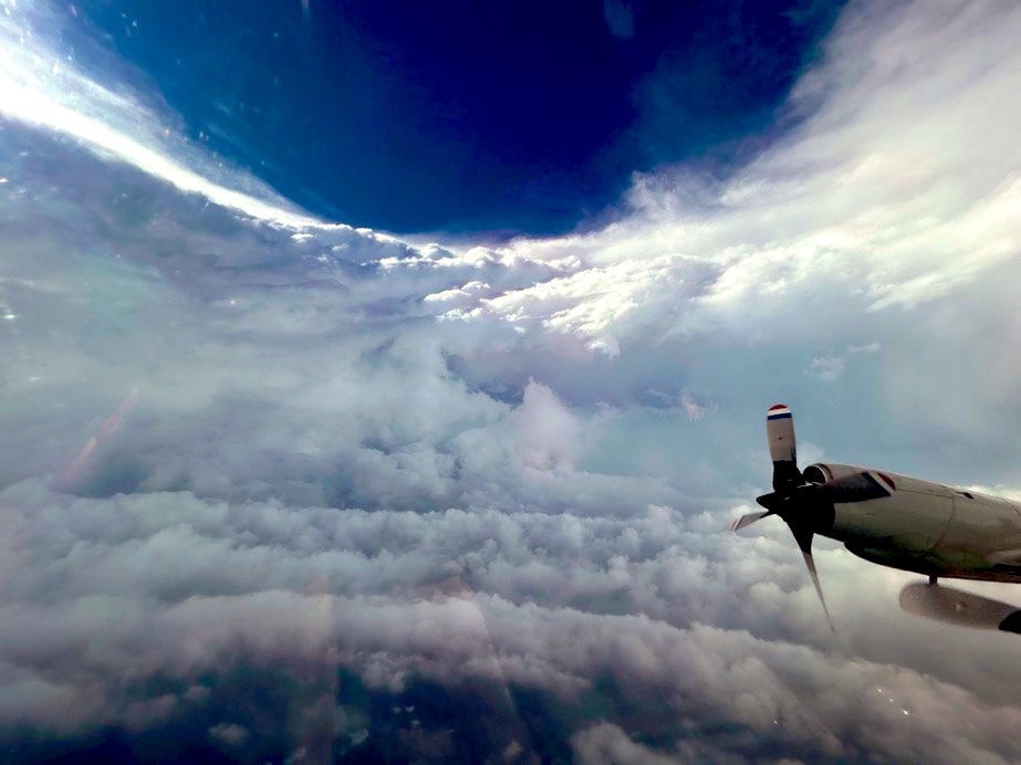 Κυριολεκτικά στο μάτι του κυκλώνα