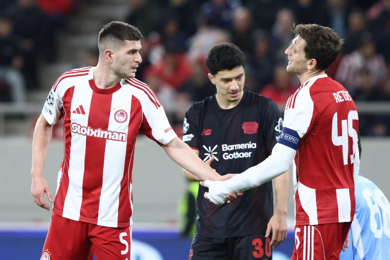 ΠΙΡΟΛΑ ΡΕΤΣΟΣ