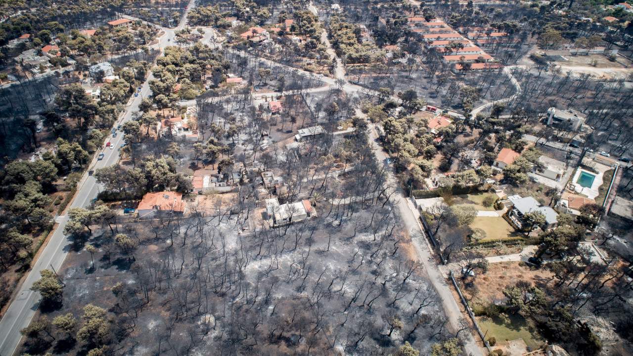 Εικόνα της καταστροφής από την πυρκαγιά στο Μάτι από drone