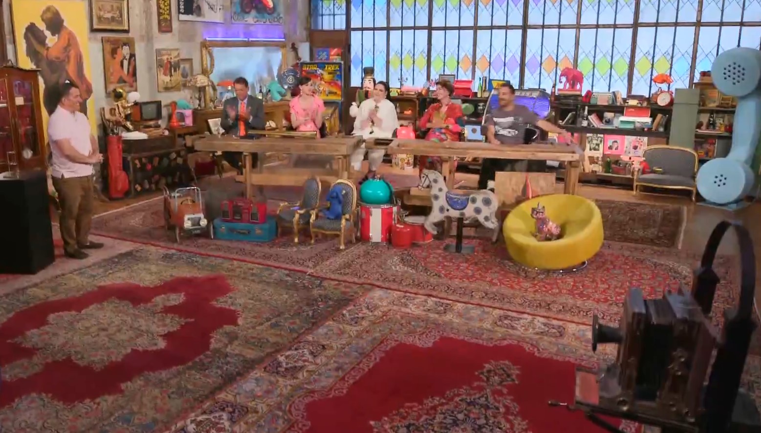 Στιγμιότυπο από την εκπομπή Cash or Trash