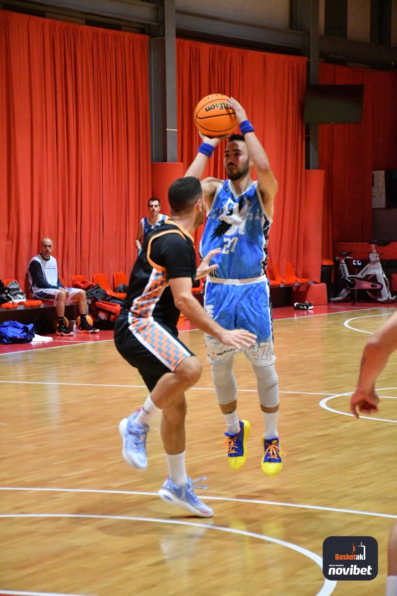 Από αγώνα για το basketaki