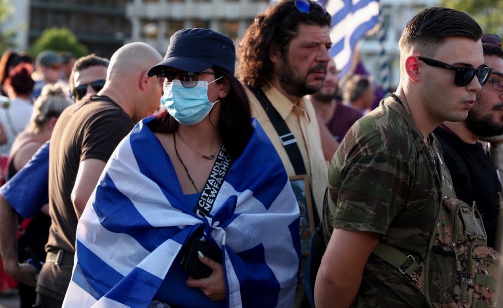 Συγκέντρωση αντιεμβολιαστών στο Σύνταγμα