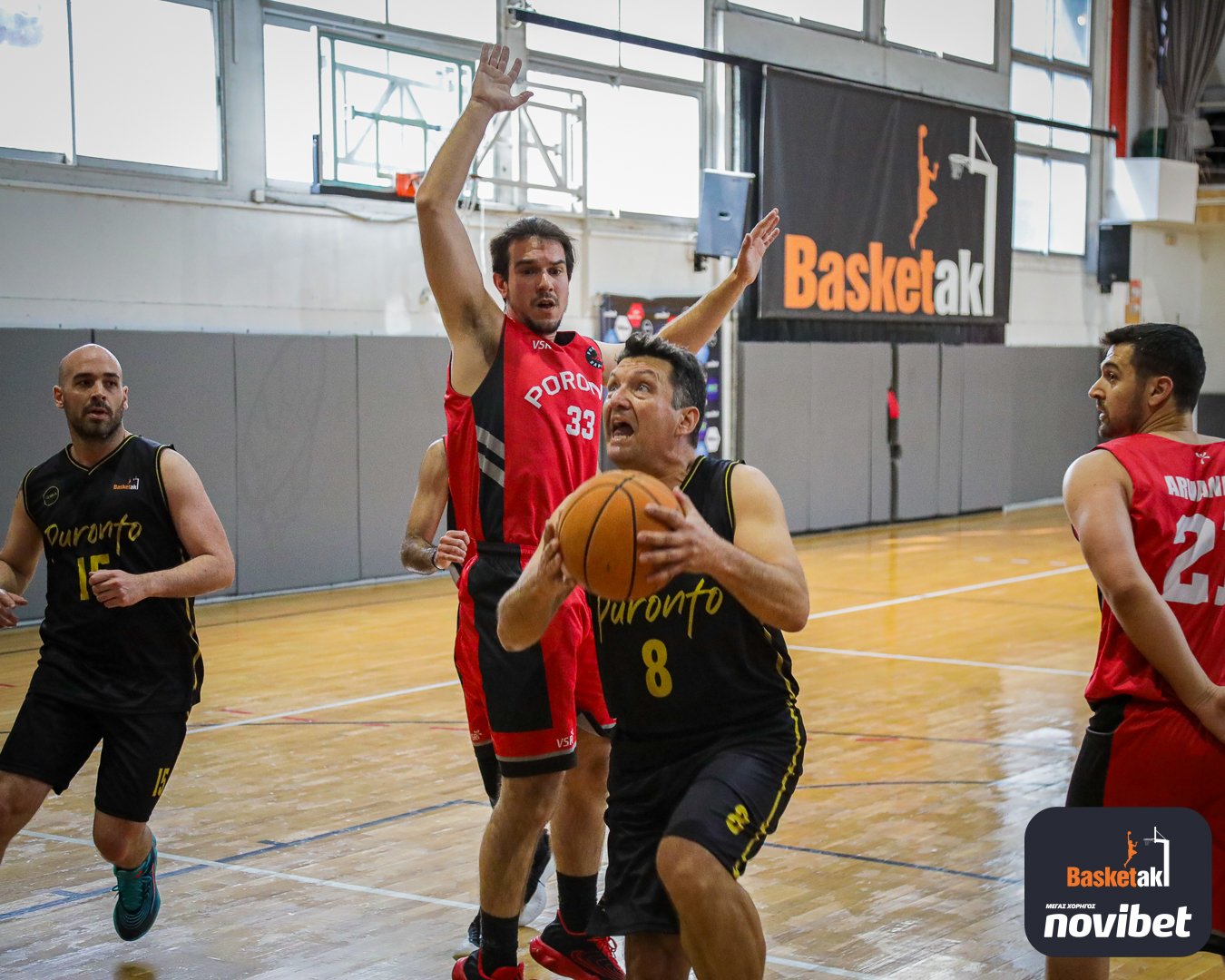 Από αγώνα για το basketaki