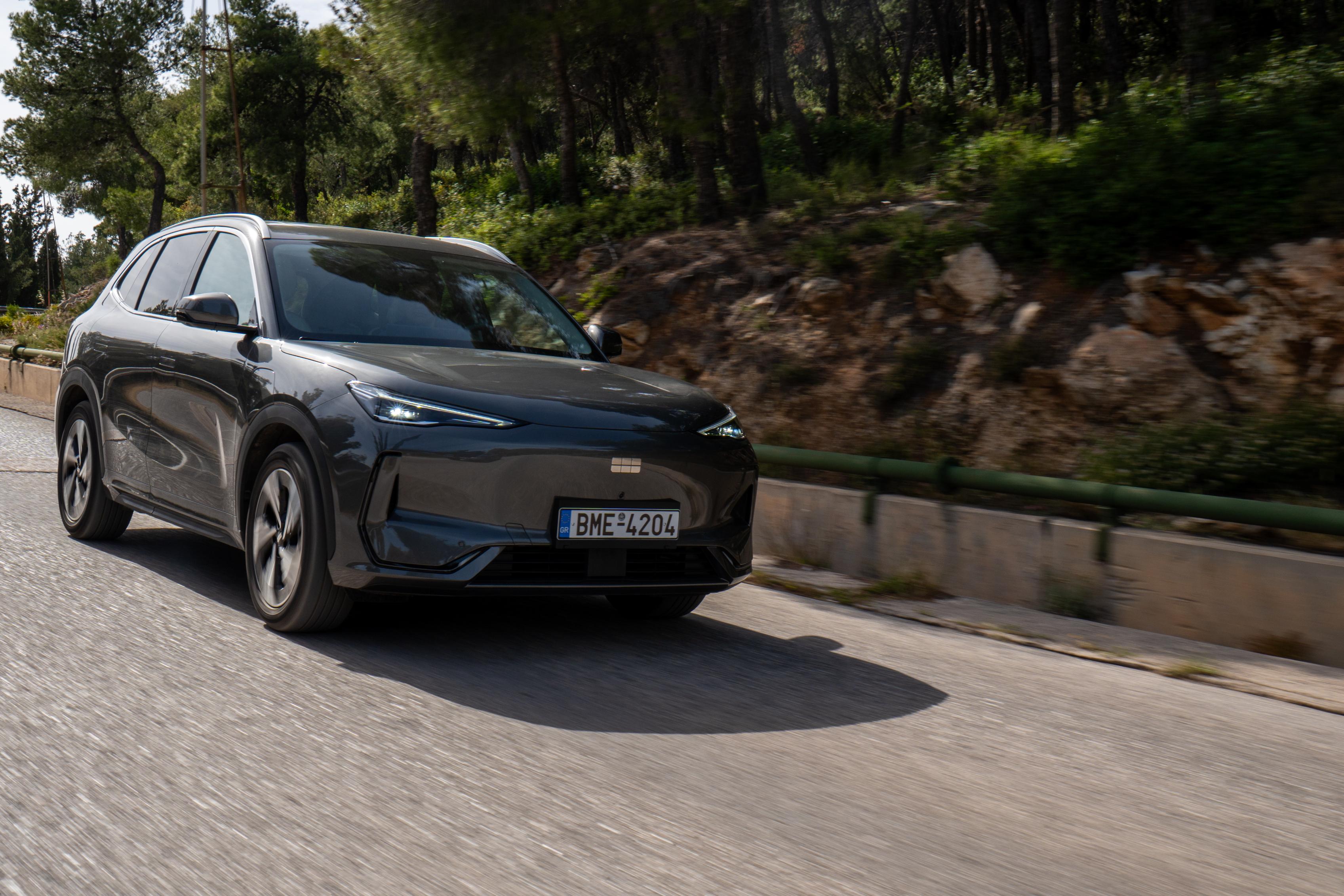 Geely EX5 vs Leapmotor B10