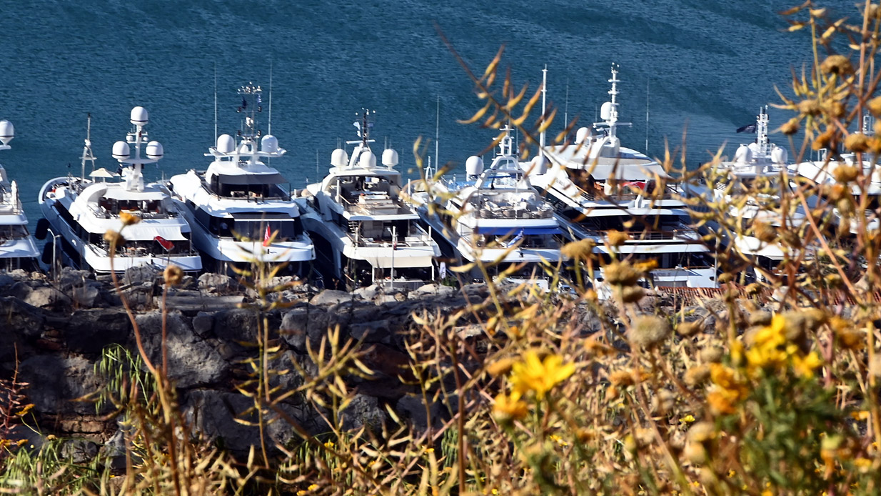 Υπερπολυτελή γιοτ