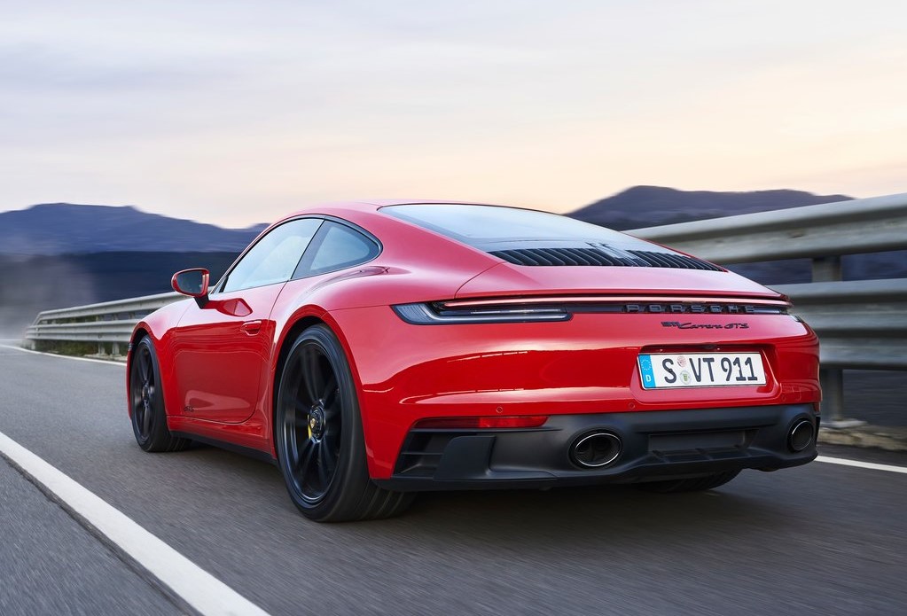 Porsche 911 GTS