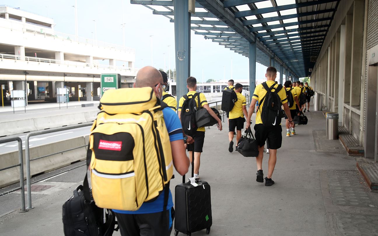 Η άφιξη της ΑΕΚ στις Βρυξέλλες