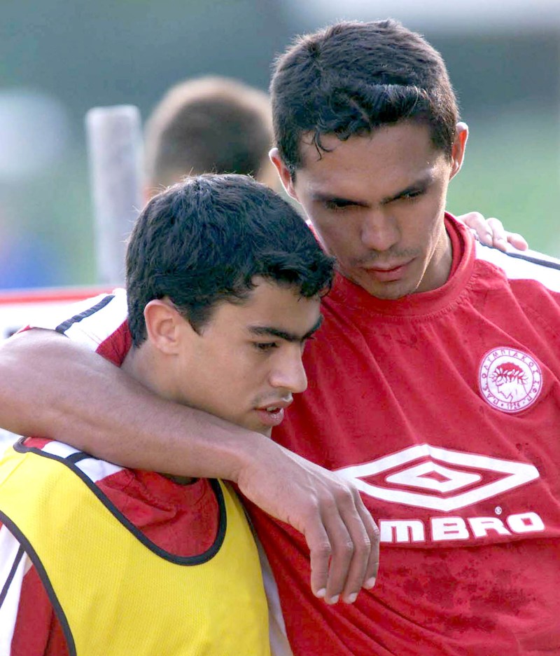 Καστίγιο και Τζιοβάνι αγκαλιά