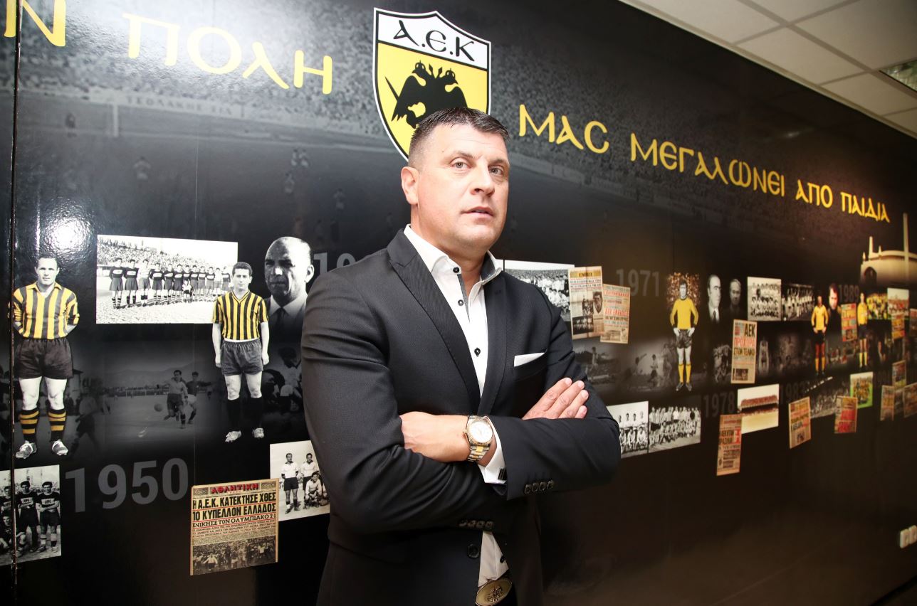 Ο Μιλόγεβιτς μετά τις υπογραφές με την ΑΕΚ