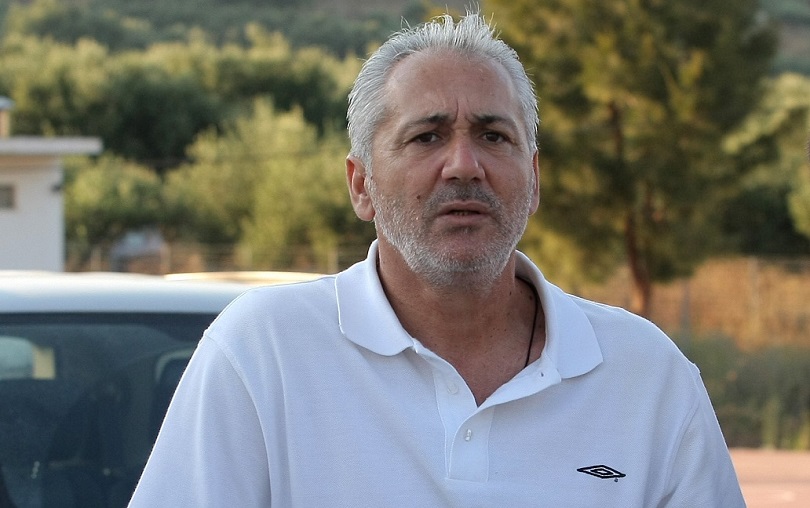 O Μύρων Σηφάκης αντιμετωπίζει ως προπονητής τον γιο του! | Gazzetta