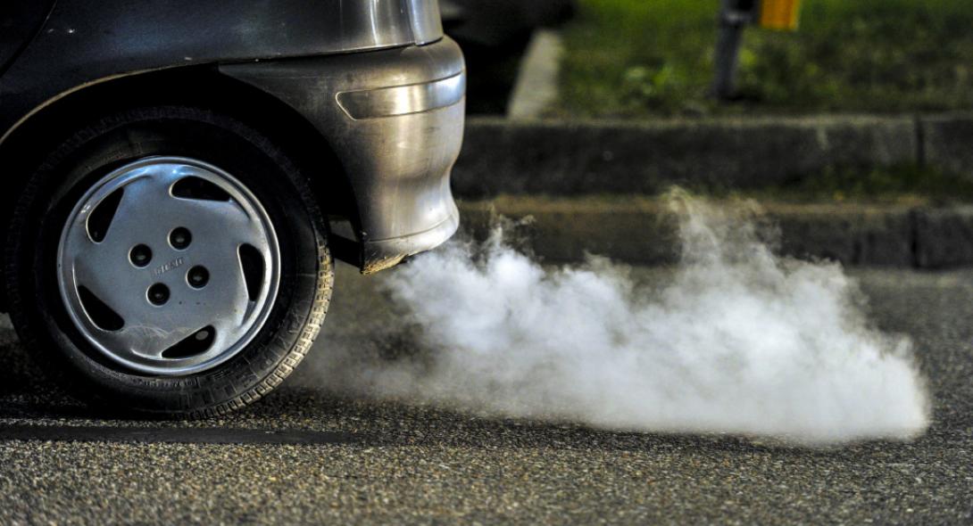 Υψηλότερη έγινε η ρύπανση από τα αυτοκίνητα την τελευταία τριετία.