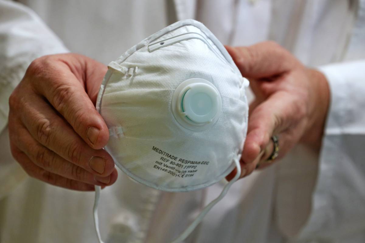 200.000 προστατευτικές μάσκες δώρισε η Volkswagen.