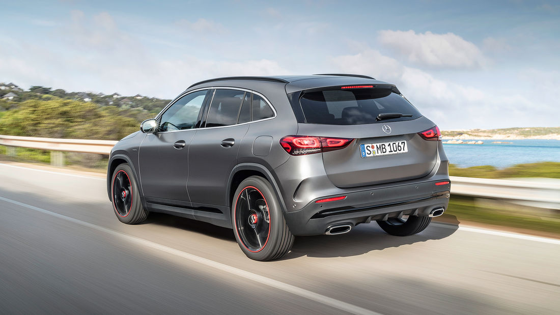 Το πίσω μέρος της νέας Mercedes GLA.