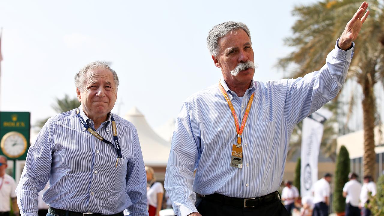 O πρόεδρος της FIA, Ζαν Τοντ και ο CEO της Liberty Media, Τσέιζ Κάρεϊ.