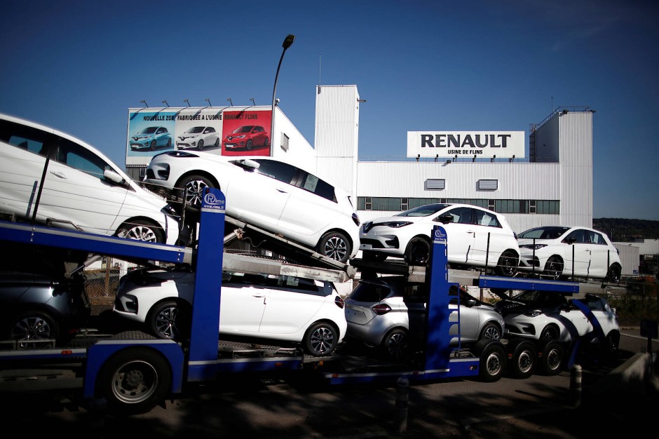 Yπό αυστηρούς όρους η ενίσχυση της Renault από τη γαλλική κυβέρνηση.