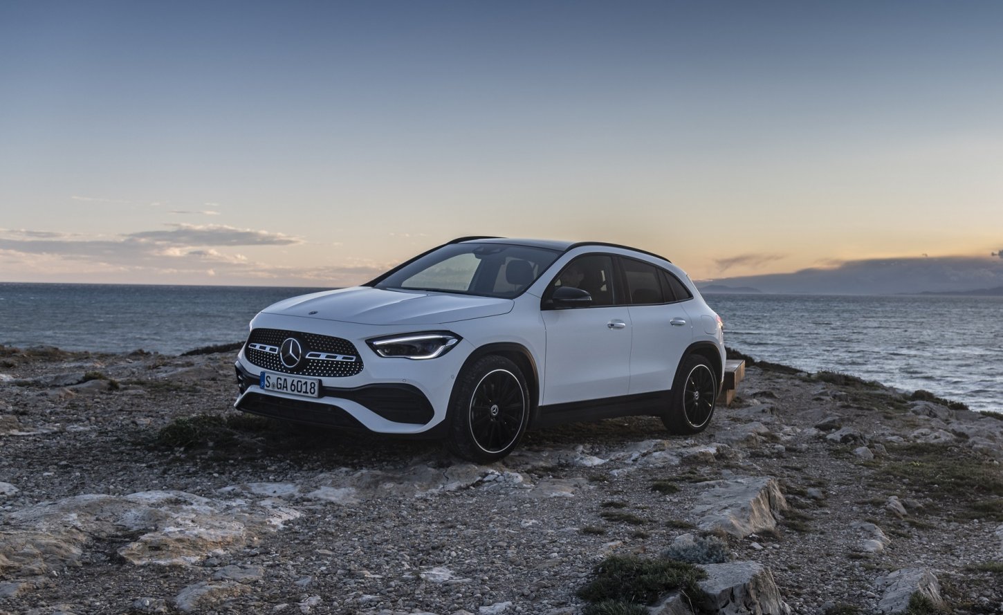 Νέα Mercedes GLA