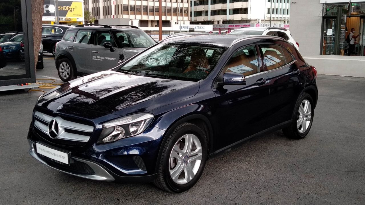 Mercedes GLA Σφακιανάκης Επιλογές