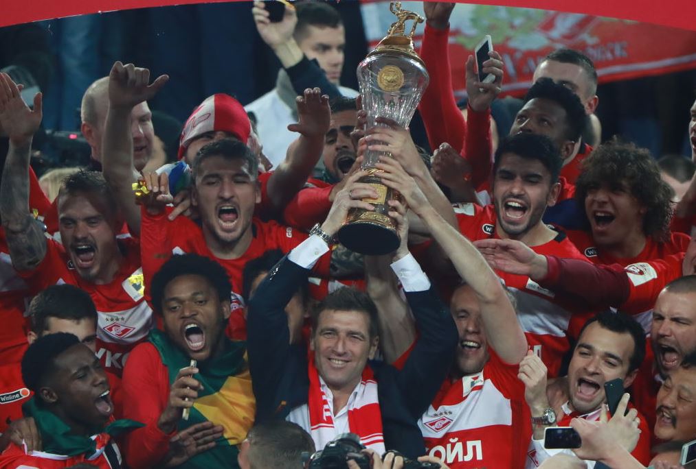 Ο Καρέρα σηκώνει το πρωτάθλημα με τη Σπαρτάκ