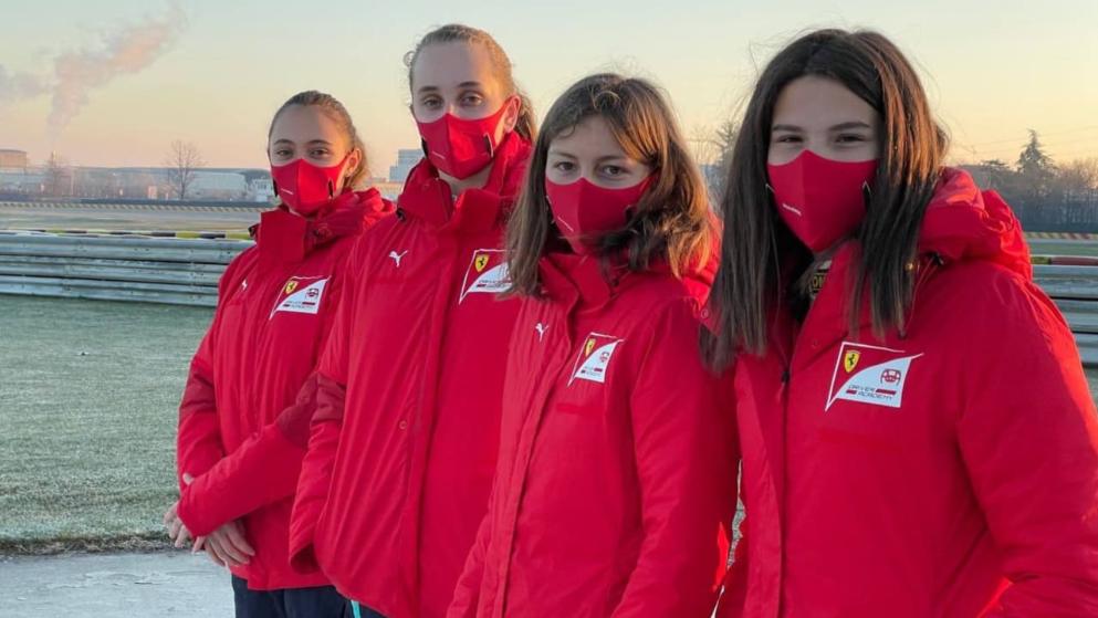 Τα 4 κορίτσια που έφτασαν στον τελικό του διαγωνισμού.