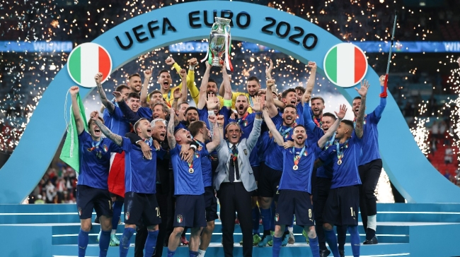 Η UEFA σχεδιάζει να επεκτείνει το Euro με 32 ομάδες από το 2028