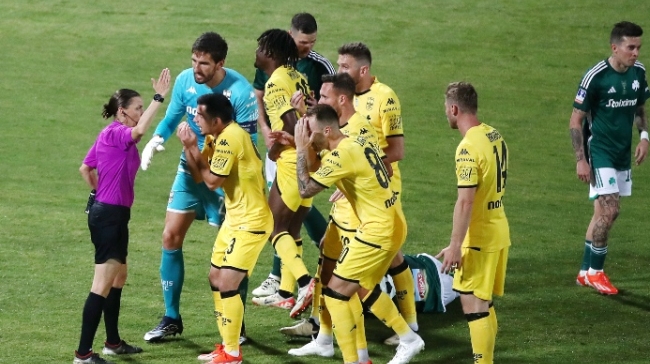 Φραπάρ, κλάματα, υποκριτές και η επόμενη μέρα