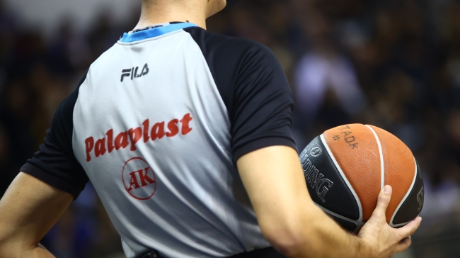 Οι διαιτητές του Game 5 των τελικών που θα κρίνει τον τίτλο στο ΟΑΚΑ