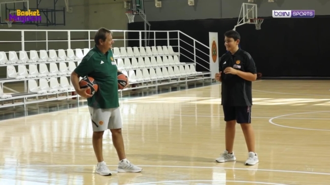 Ο διαγωνισμός τριπόντων ανάμεσα σε πατέρα και γιο Αταμάν κρίθηκε... από το κέντρο (vid)